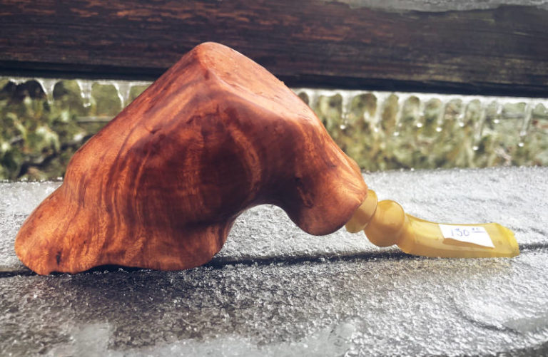 Horse hoof Freehand pipe By Ken Saunders Leedy's of Clayton